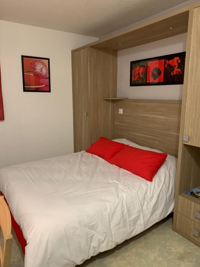 Hotel Restaurant Olympe เอ็ก-ซอง-โพรวองซ์ ภายนอก รูปภาพ